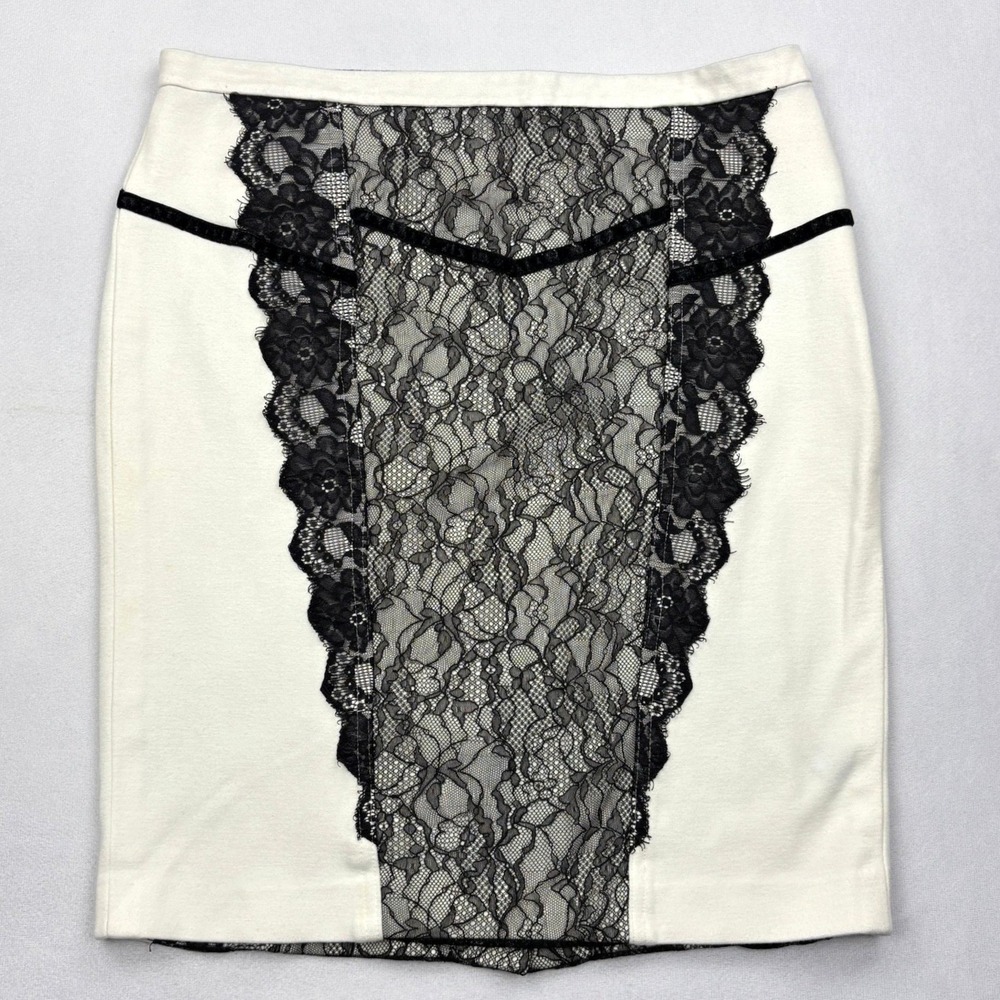 Victoria's Secret Ivory Black Lace Overlay Pencil Skirt Size 6 Floral 302120